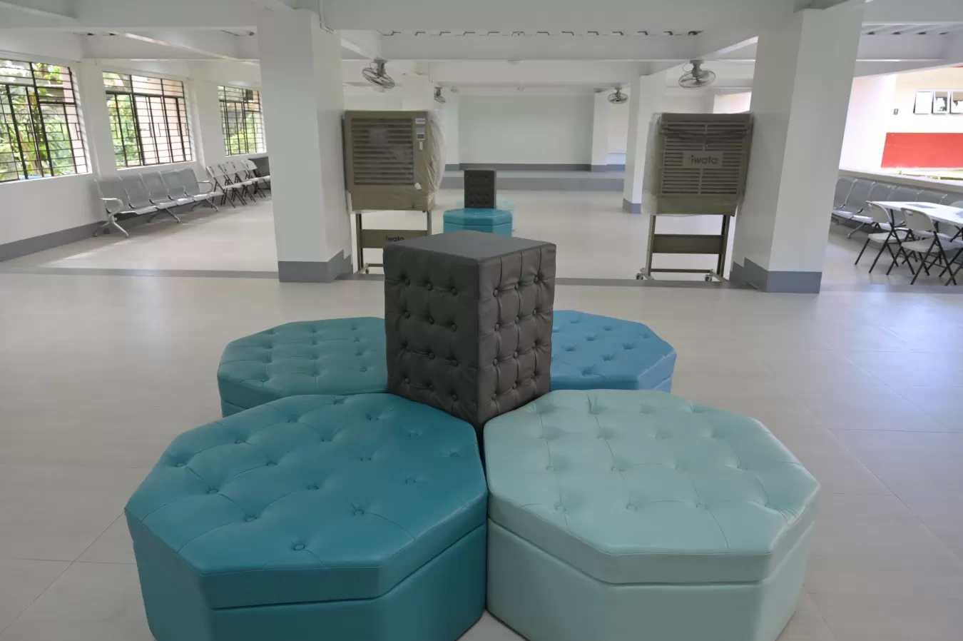 Social and Lounging Areas: Spaces to Breathe