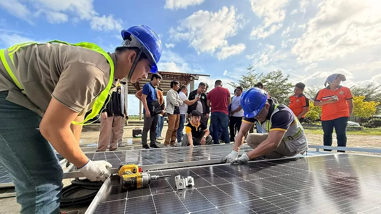 MSEUF provides solar energy technical training to local industry professionals