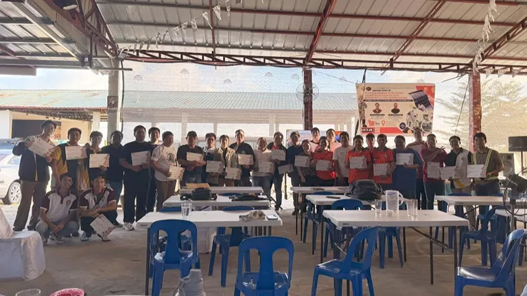 MSEUF provides solar energy technical training to local industry professionals